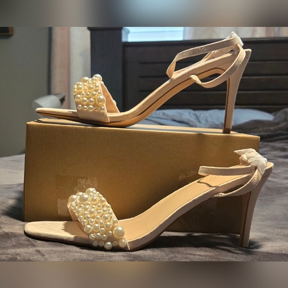 Coutgo Elegant Pearl-Embellished Nude Heels #654 - Picture 2 of 13